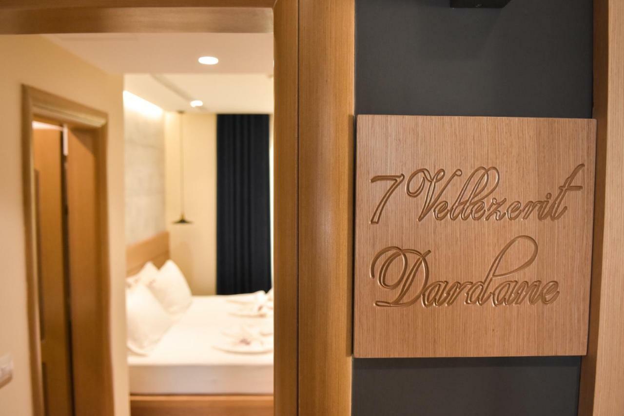 Hotel Lahuta Bajram Curri ภายนอก รูปภาพ