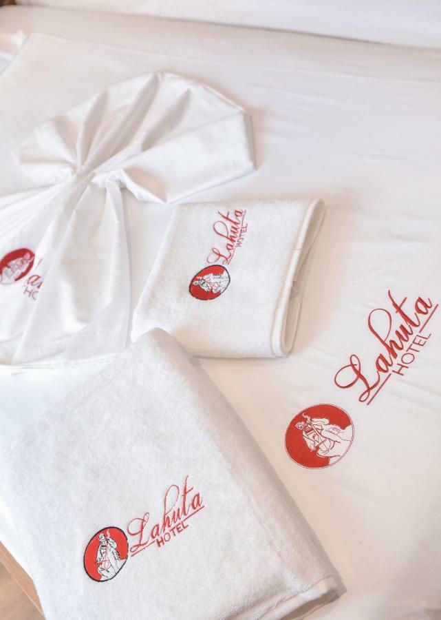 Hotel Lahuta Bajram Curri ภายนอก รูปภาพ